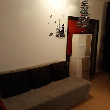 Cozy Central Studio Апартаменты *