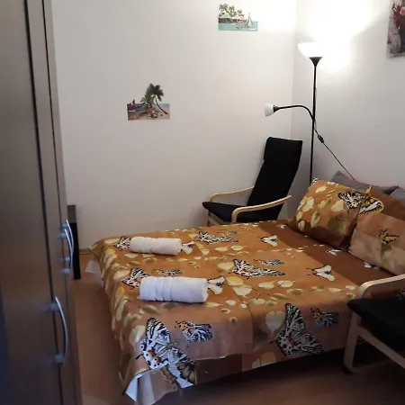 Apartment Cozy Central Studio